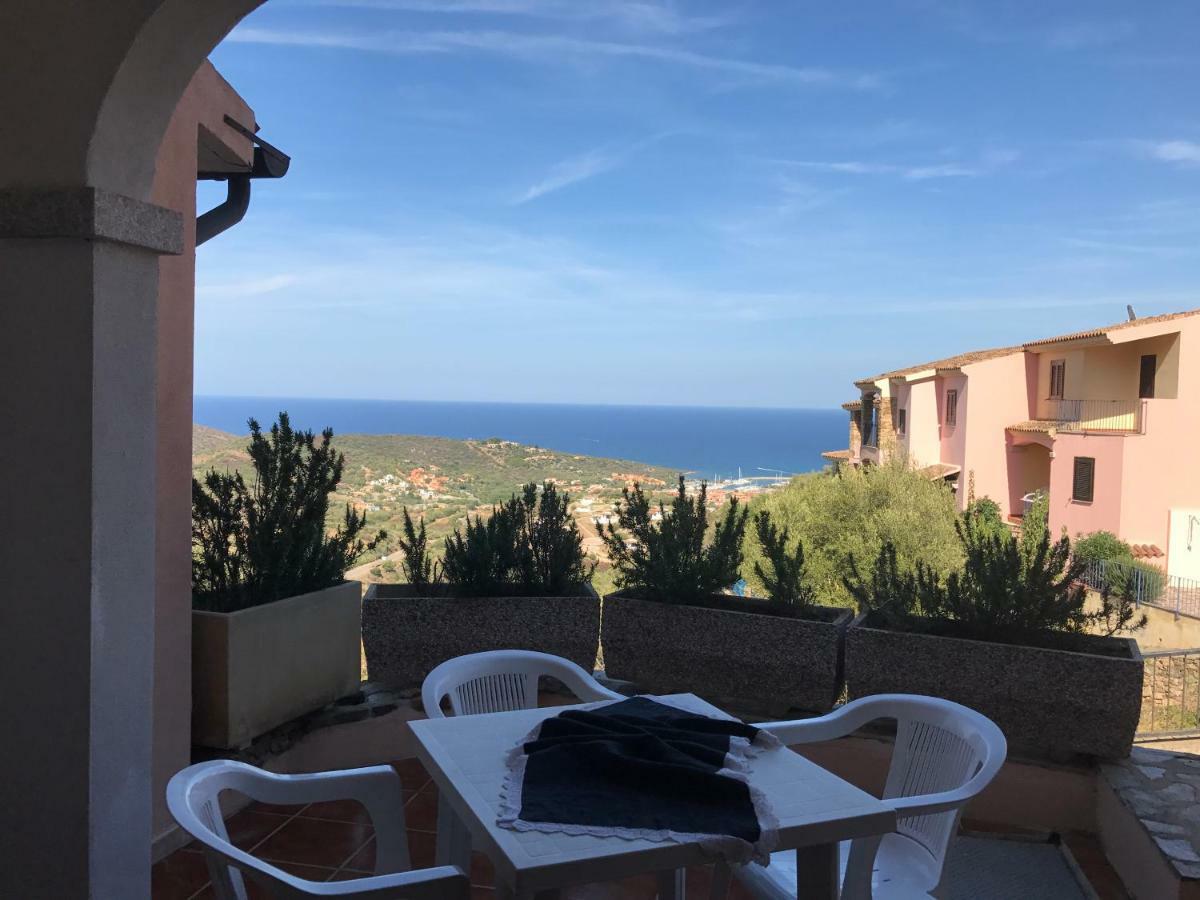 Case Vacanze Dany Budoni Exteriör bild